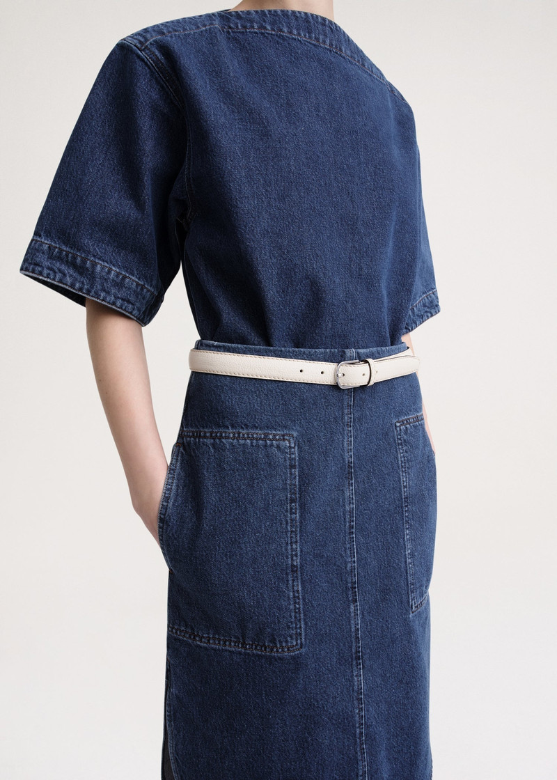 Totême Slim trouser leather belt milk grain outlook