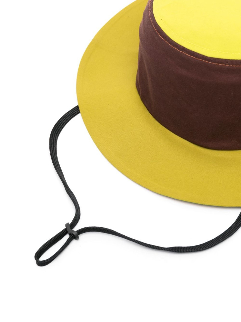 Nike ACG bucket hat outlook