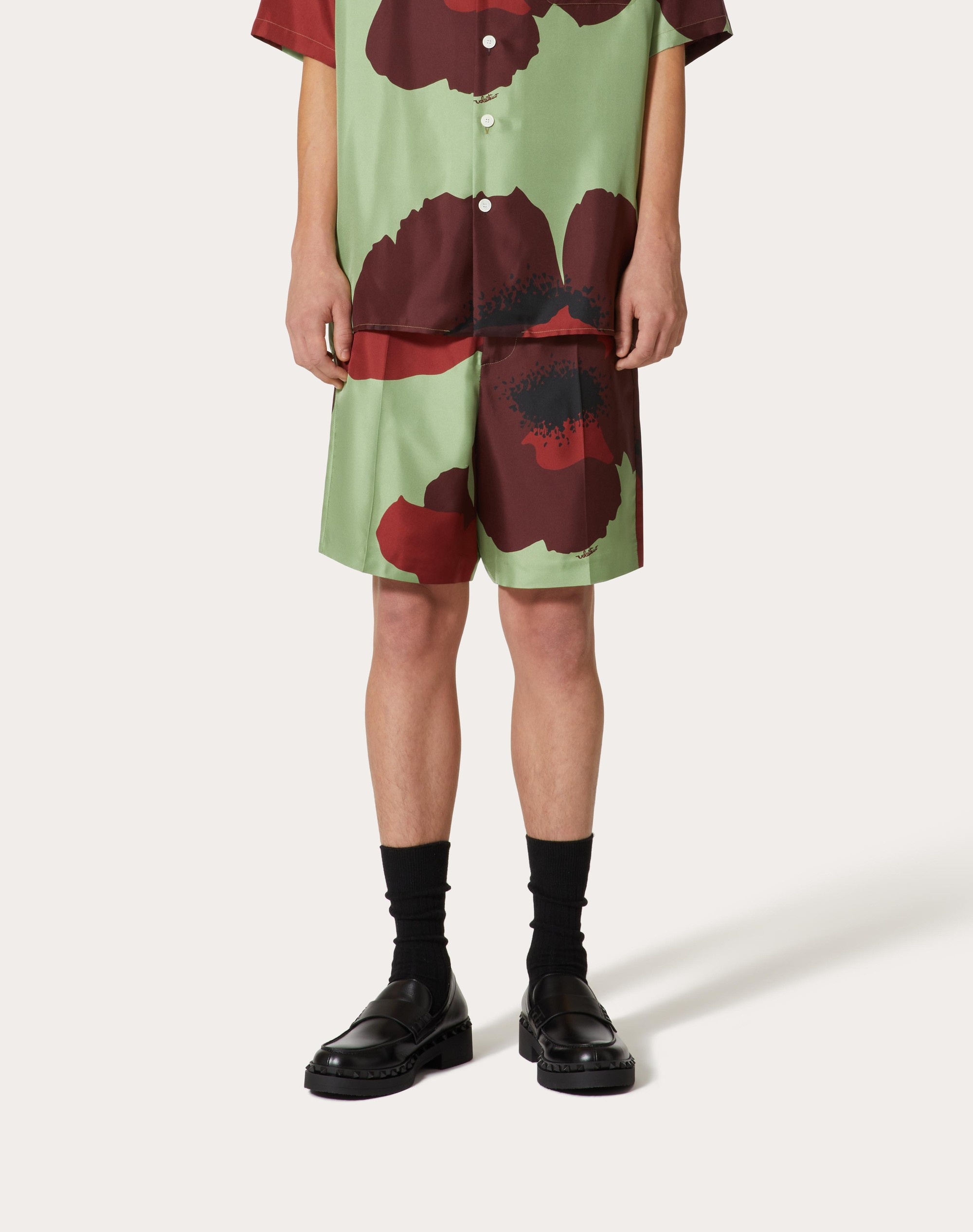 SILK TWILL BERMUDA SHORTS WITH VALENTINO FLOWER PORTRAIT PRINT - 3