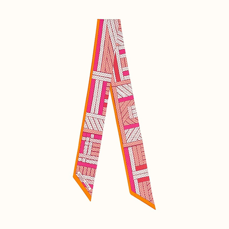 Hermès Tresses H twilly outlook