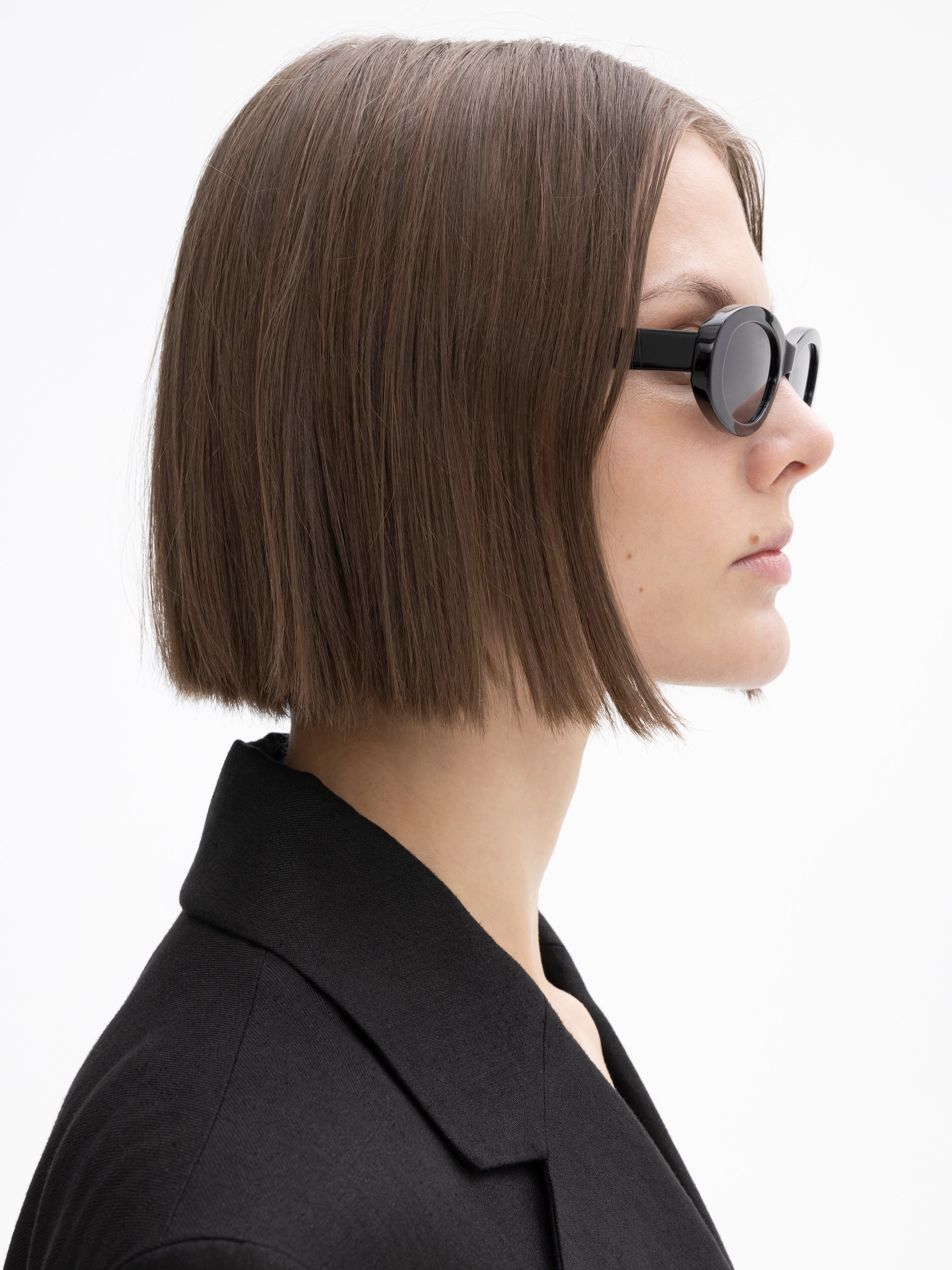 Wide oval sunglasses - 3