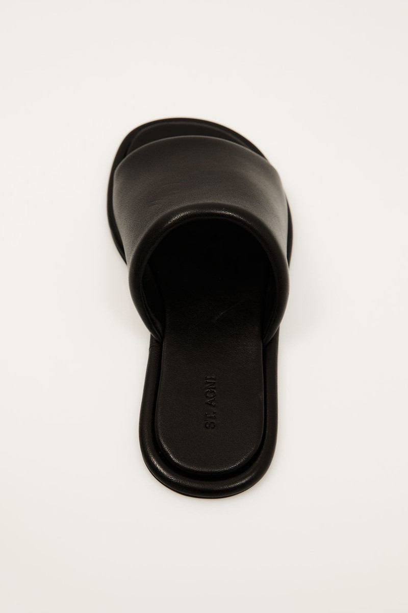 Everyday Slippers - Black 4