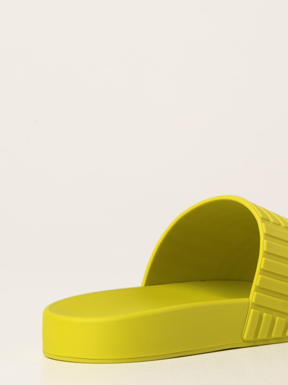 Bottega Veneta rubber slides - 3