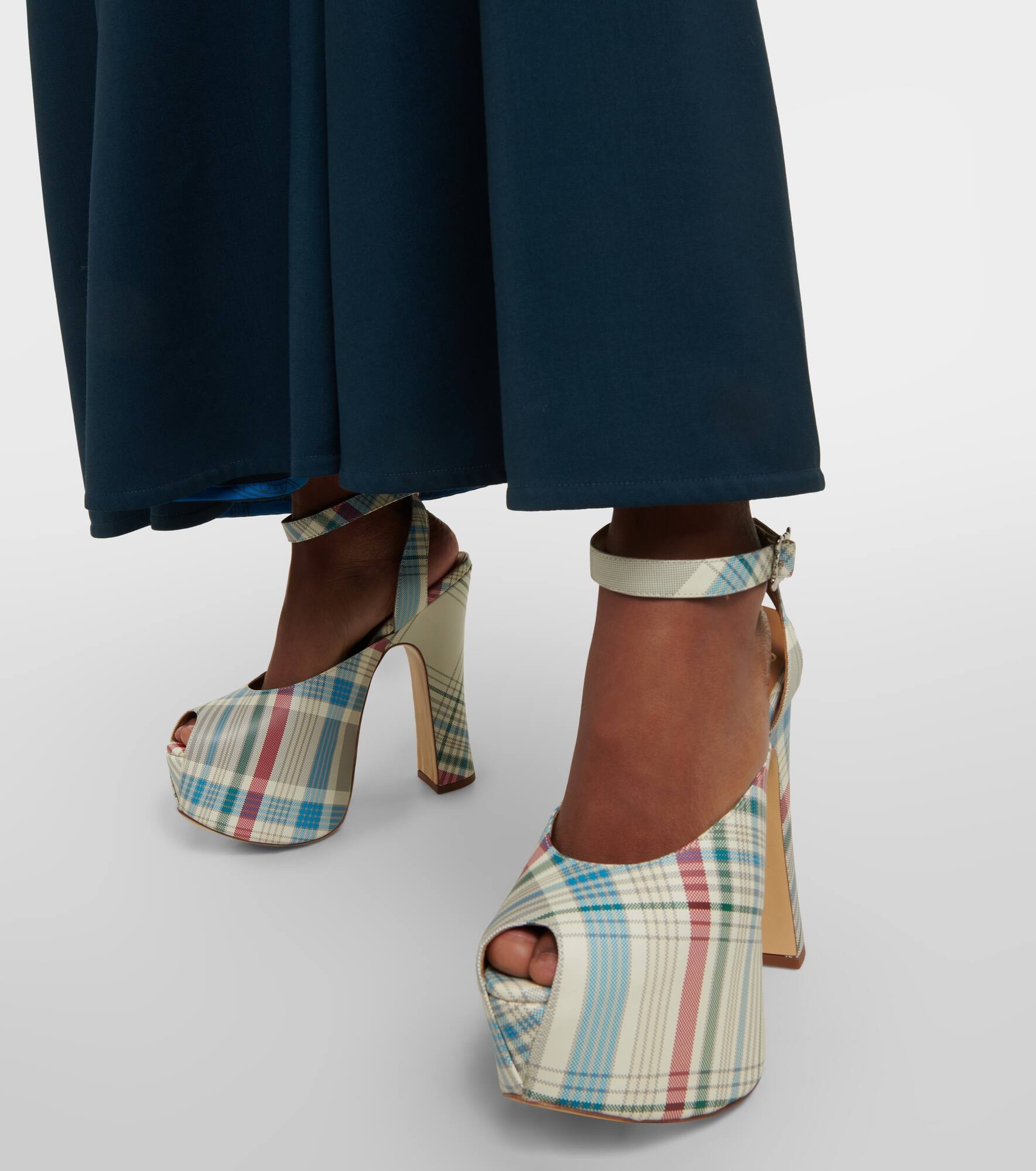 Vargas checked leather platform pumps - 4