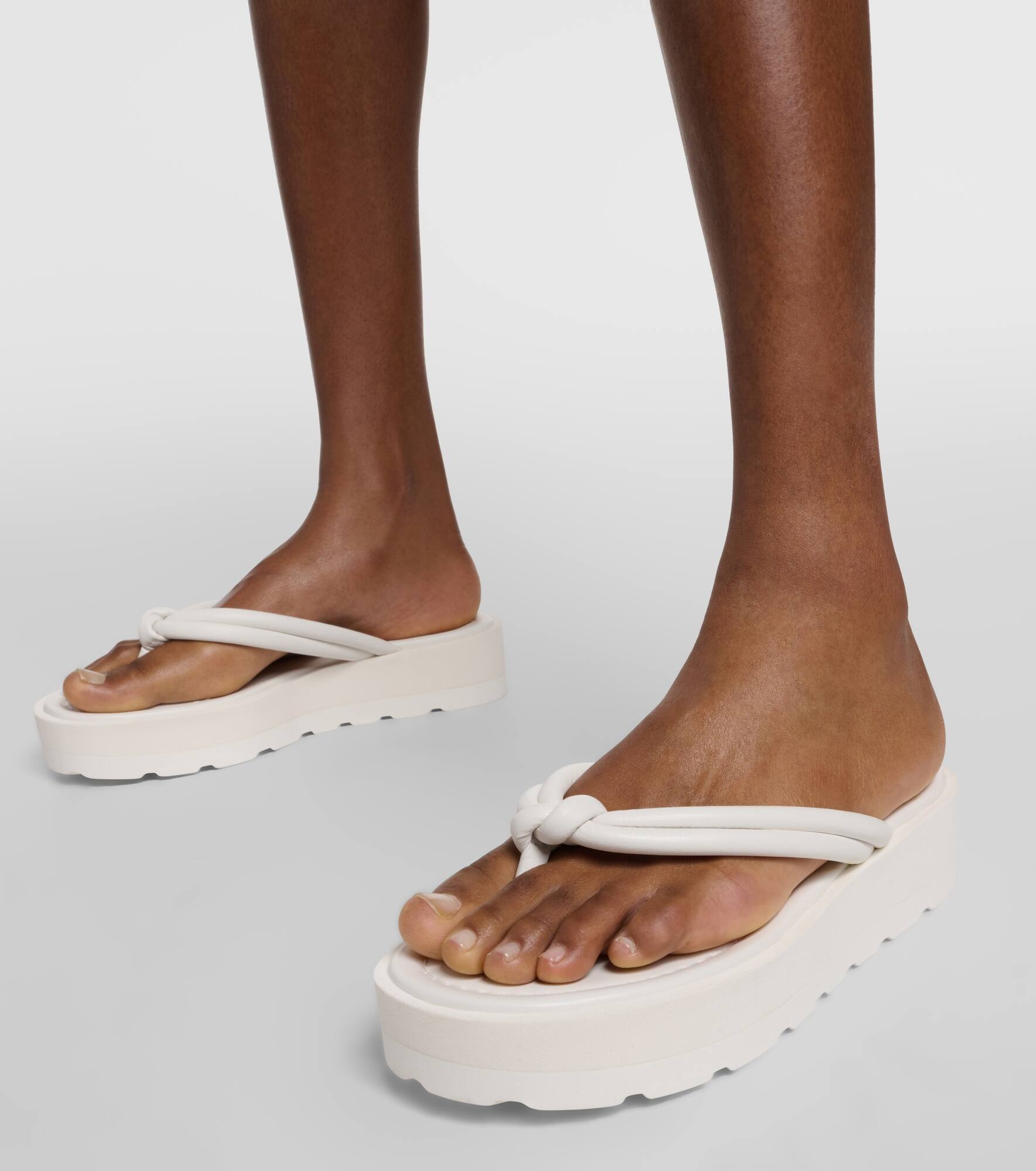 Leather thong sandal - 4