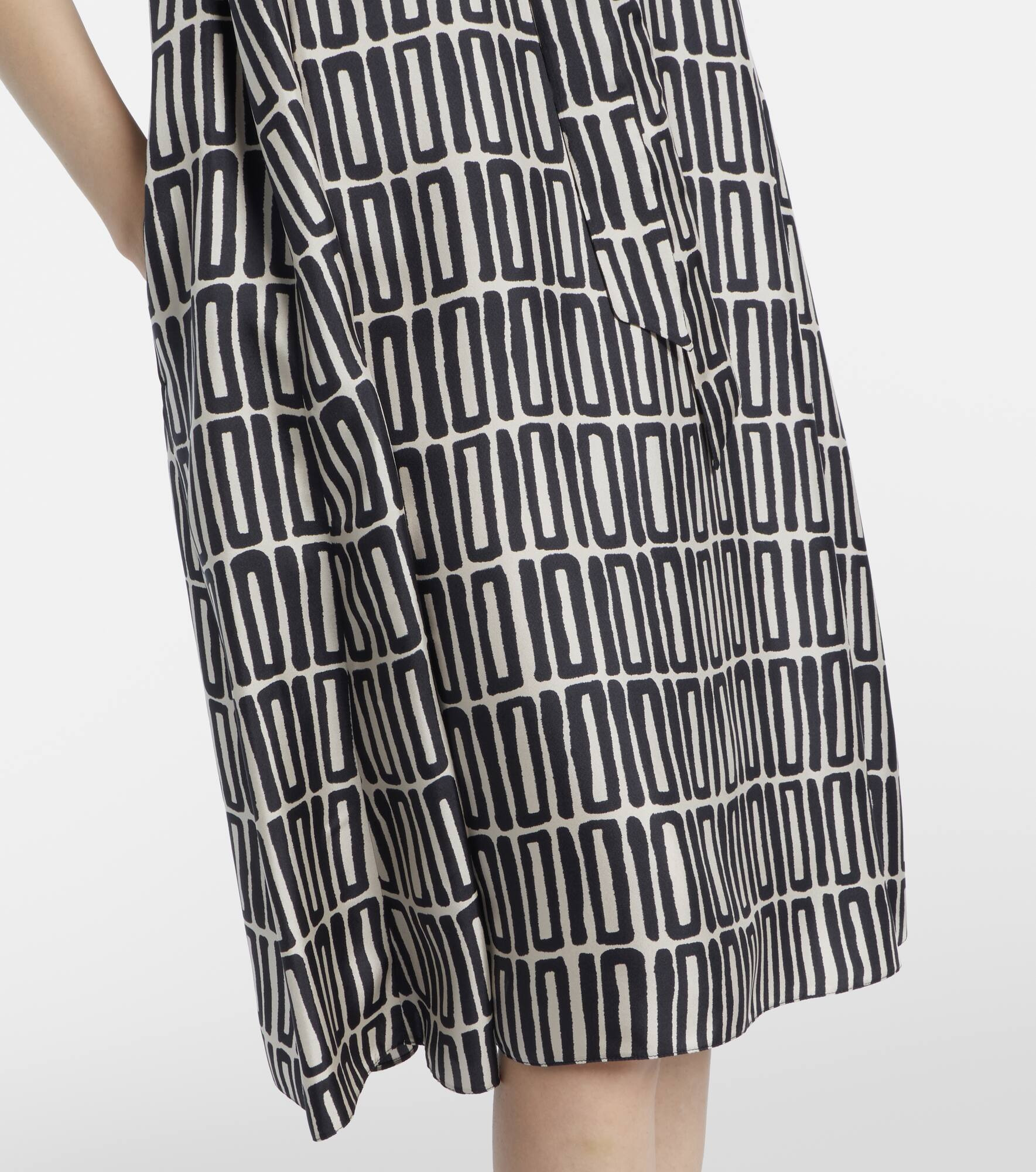 Jackie silk twill midi dress - 5