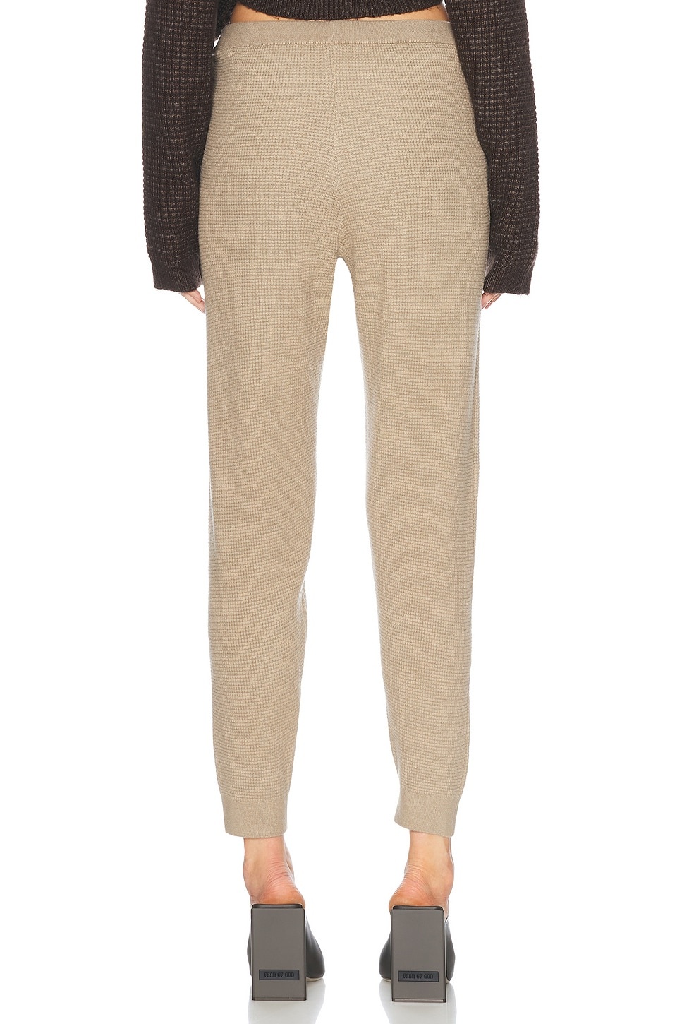 Fitted Jogger - 4