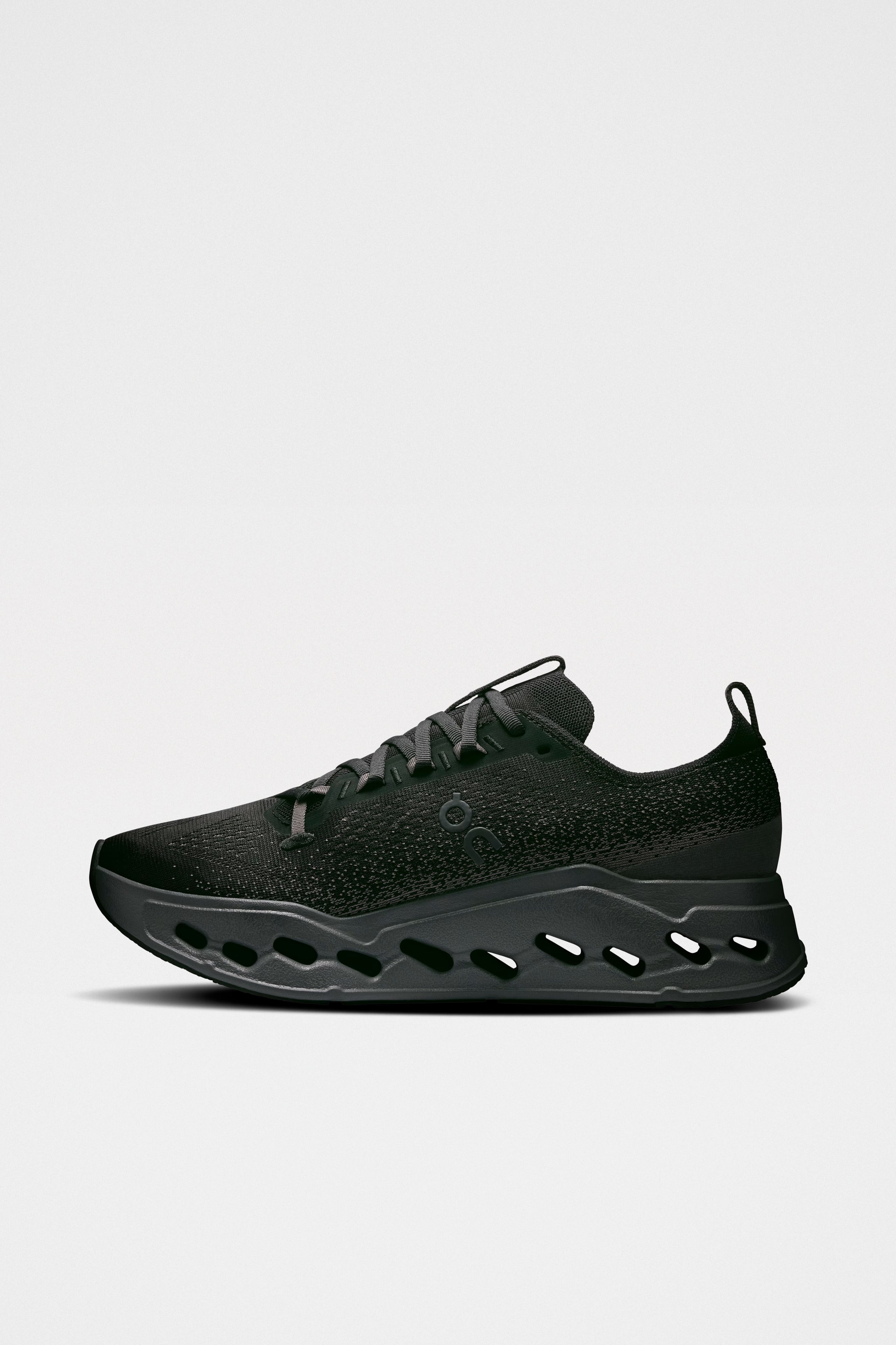 ON CLOUDSURFER MAX BLACK / ECLIPSE - 2