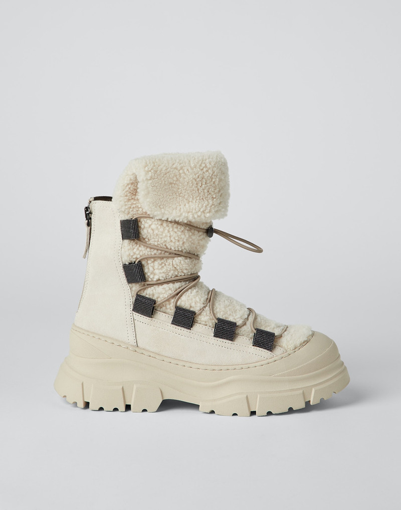 Suede boots with shearling insert and monili 5
