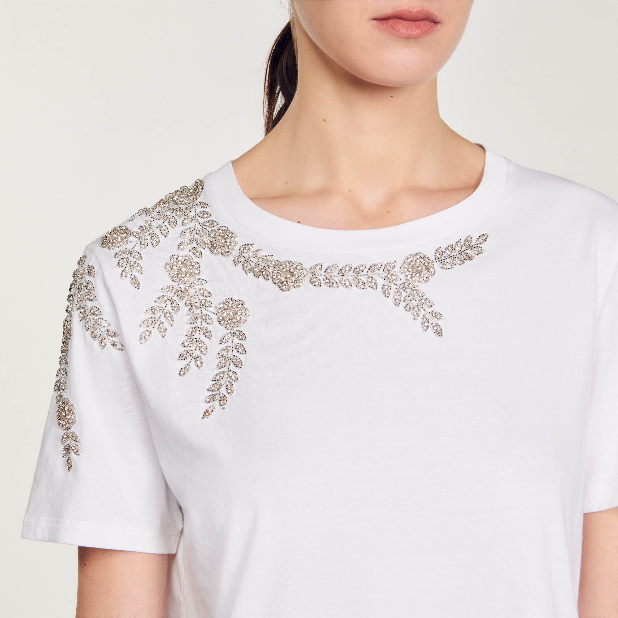 RHINESTONE-EMBELLISHED T-SHIRT - 4