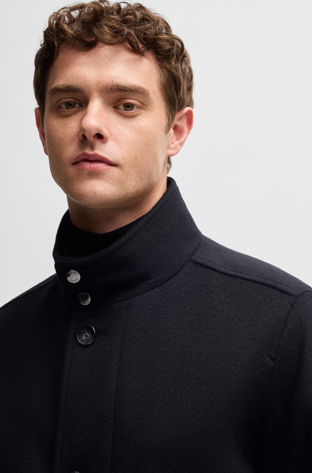 RELAXED-FIT SHORT COAT IN WOOL AND CASHMERE - 3