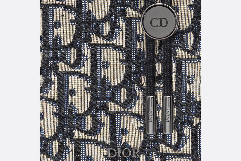 Nano D-Touch Vertical Pouch 6