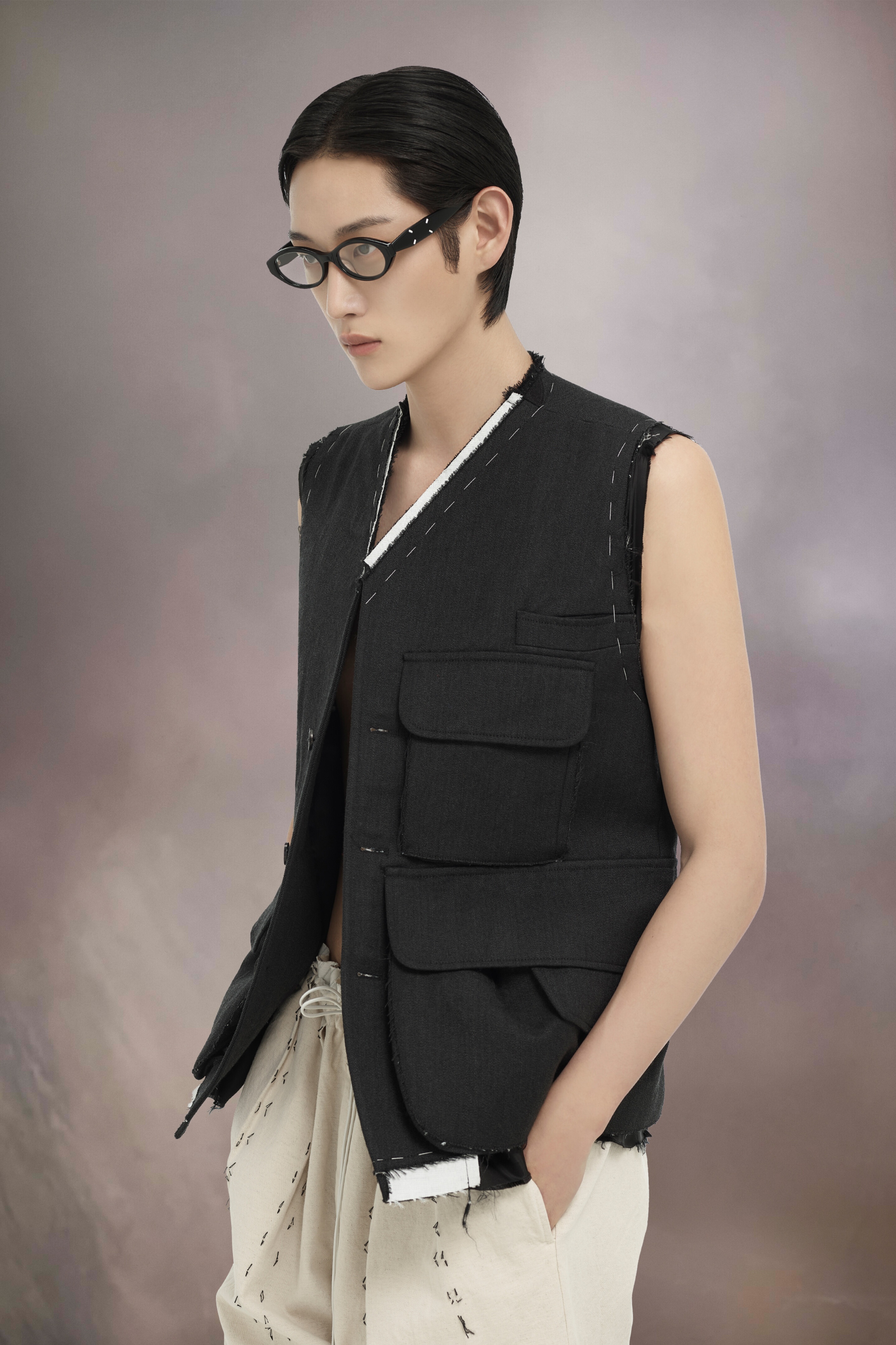 【Maison Margiela X GENTLE MONSTER】 MM209 01 MM209_01_LOOKBOOK_2.jpg