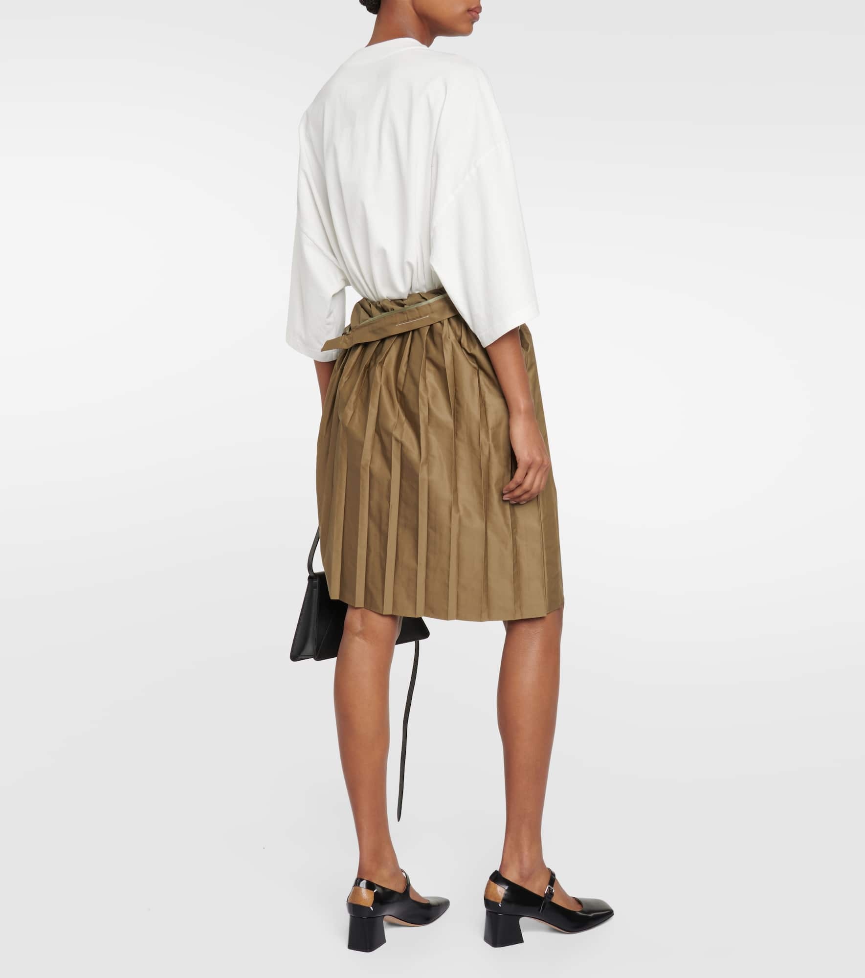Pleated asymmetric midi skirt - 3