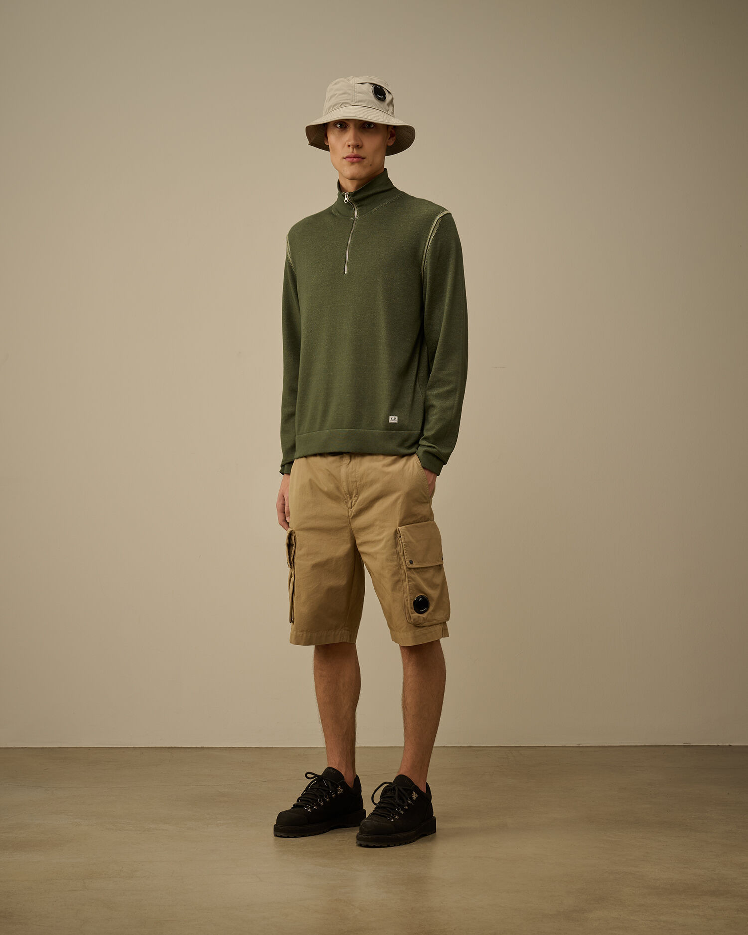 Cotton Gabardine Cargo Shorts - 2