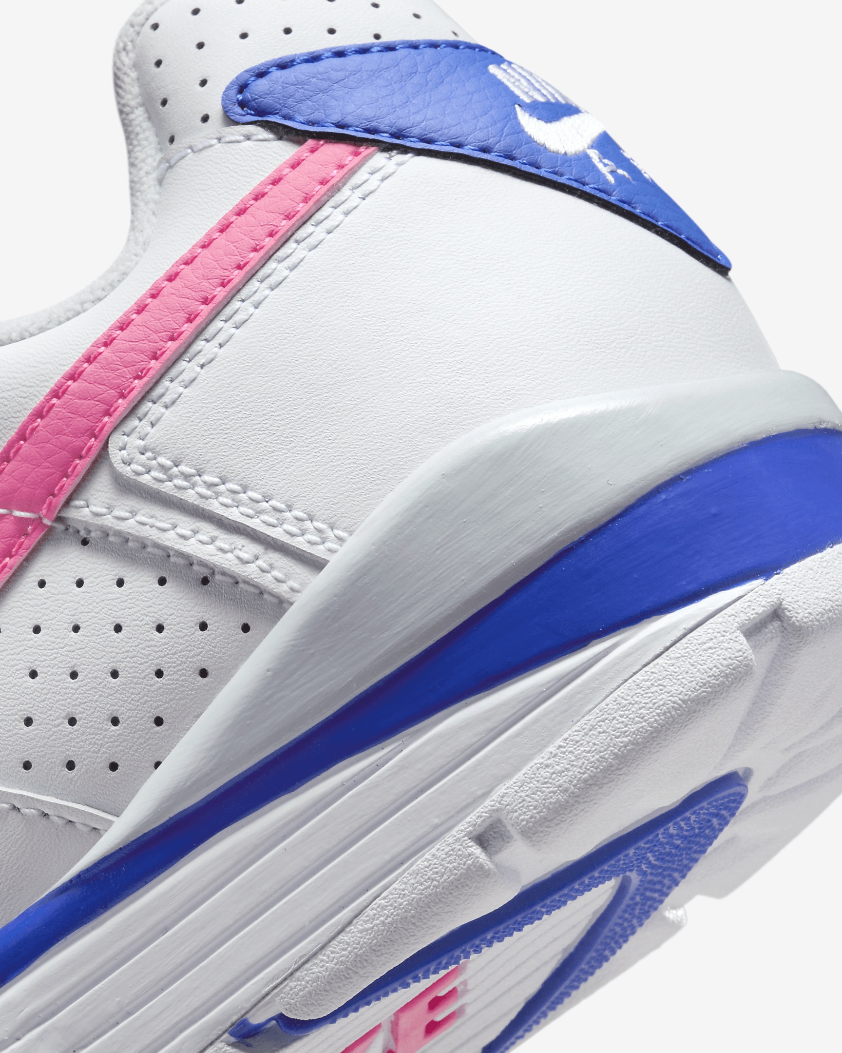 Nike Air Cross Trainer 3 Low Shoes - 8
