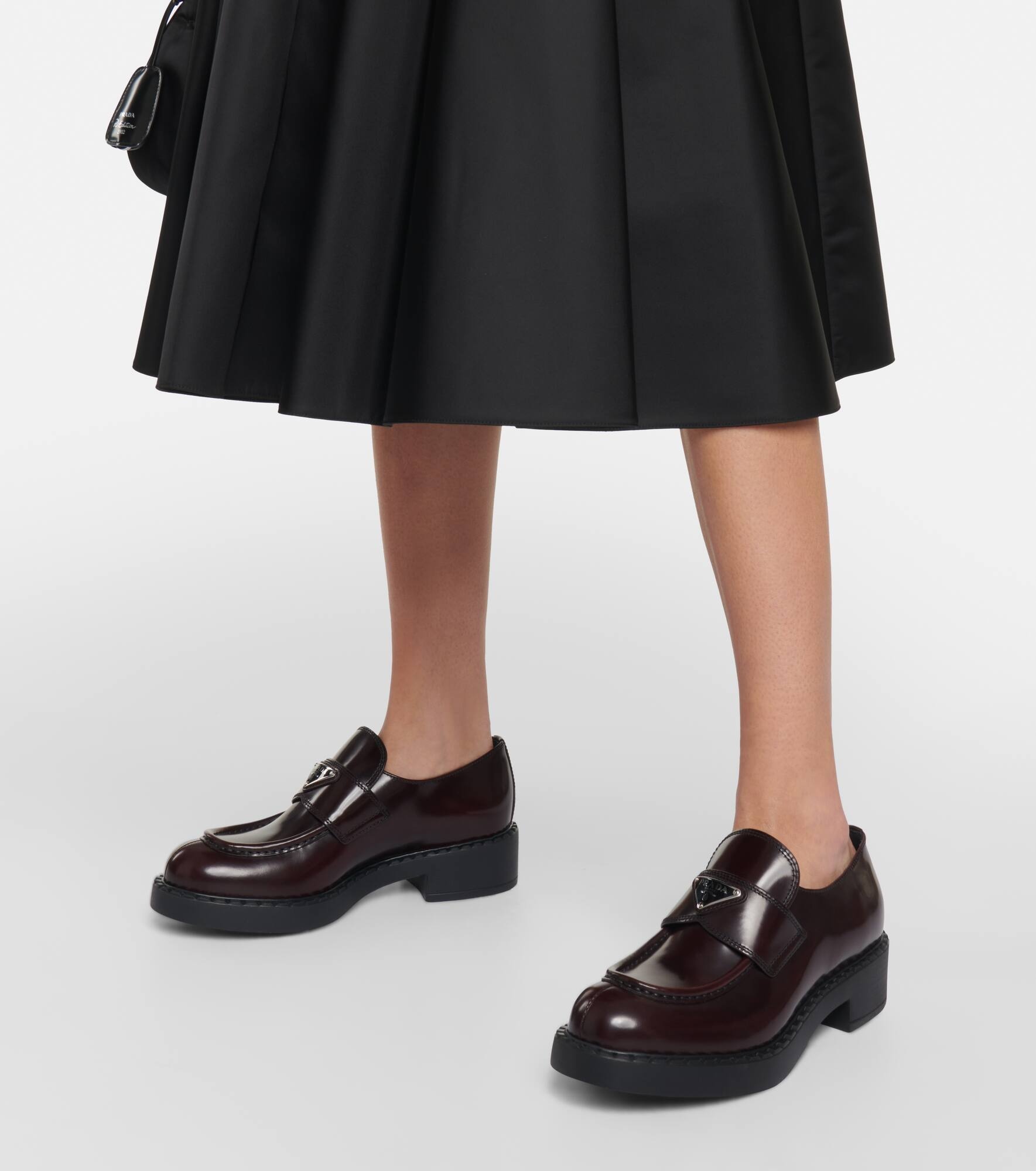 Logo leather loafers - 4