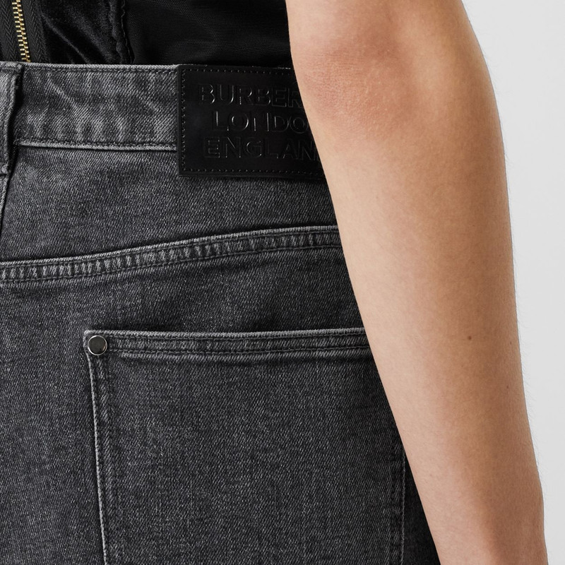 Straight Fit Contrast Cuff Washed Jeans 5