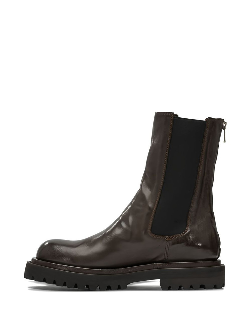 zip-fastening Chelsea boots 5