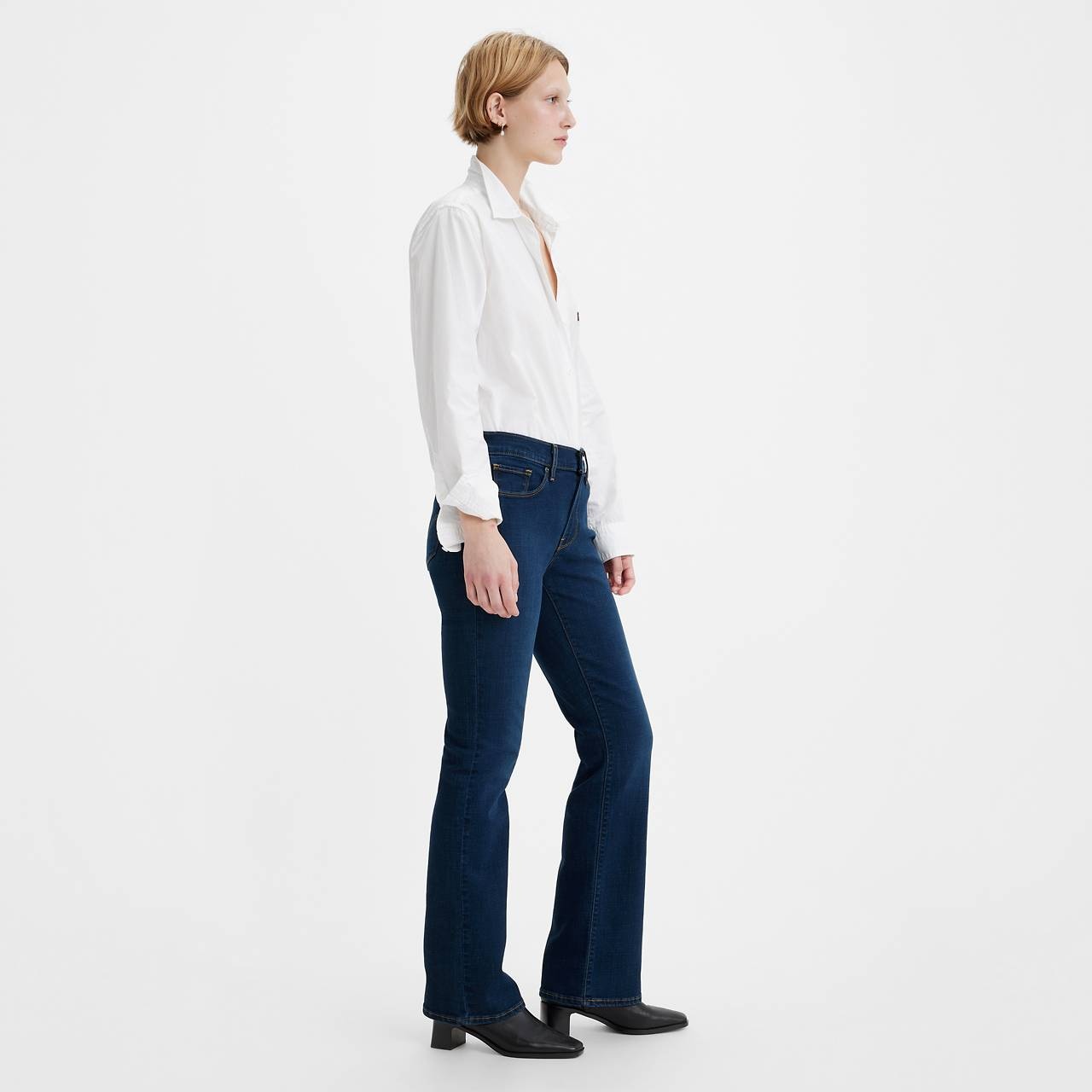 CLASSIC BOOTCUT WOMEN'S JEANS - 3