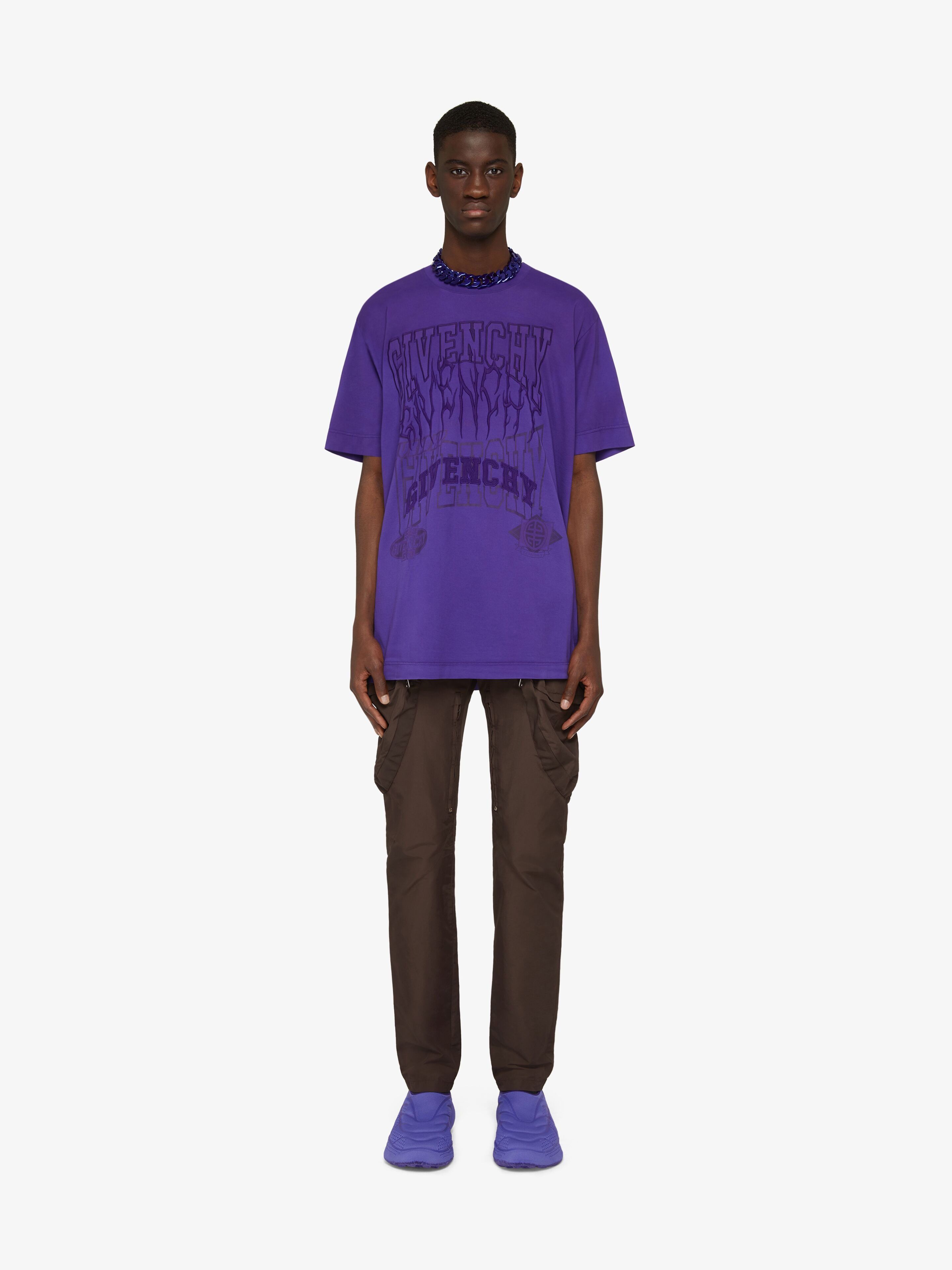 OVERSIZED T-SHIRT IN EMBROIDERED JERSEY - 2