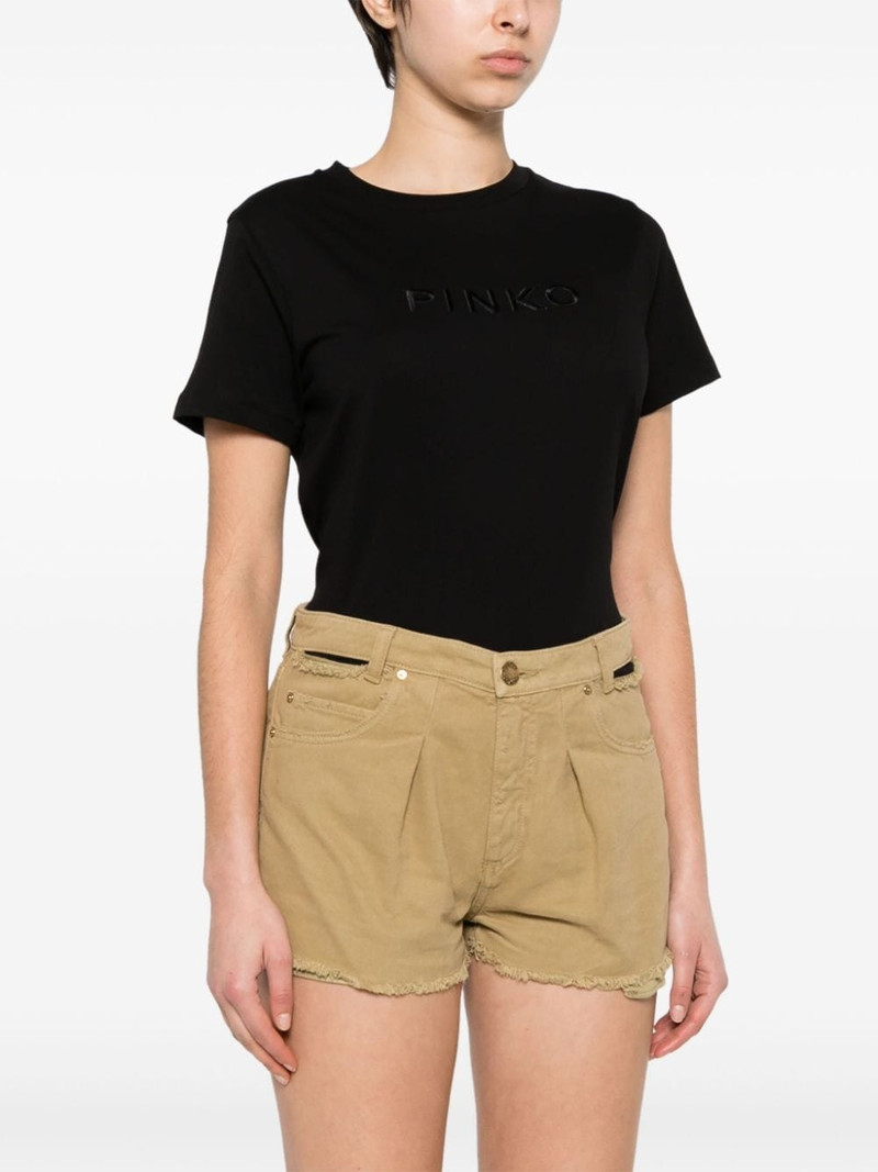 distress denim shorts 3