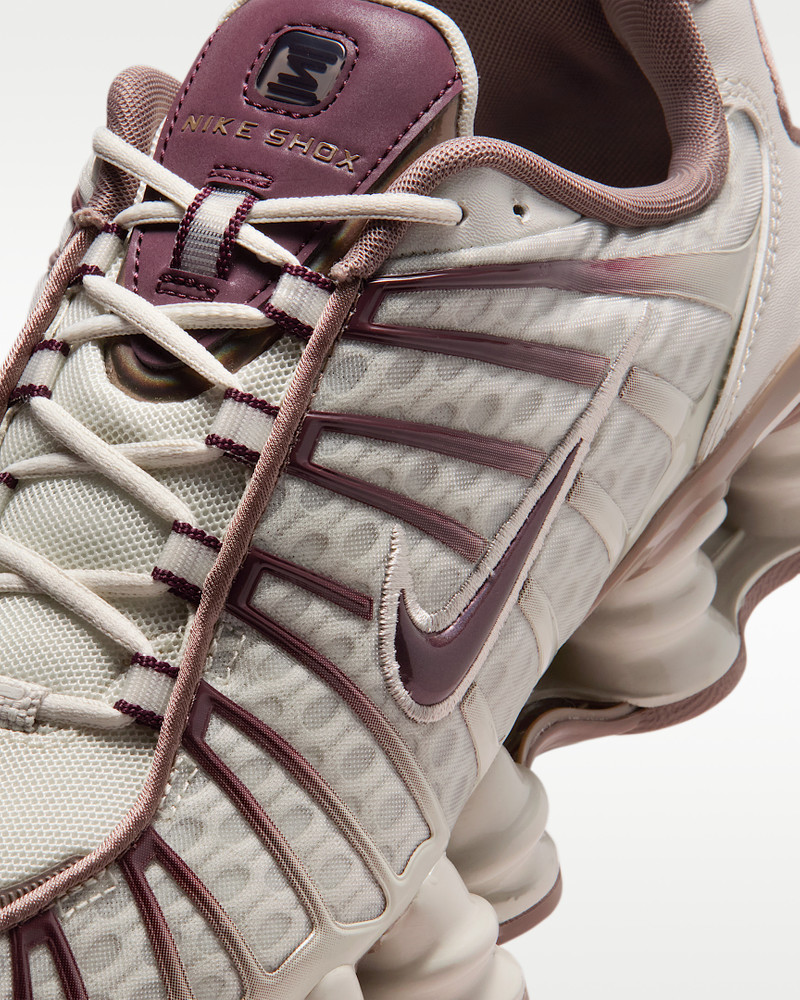 Nike Shox TL Women's Shoes 7