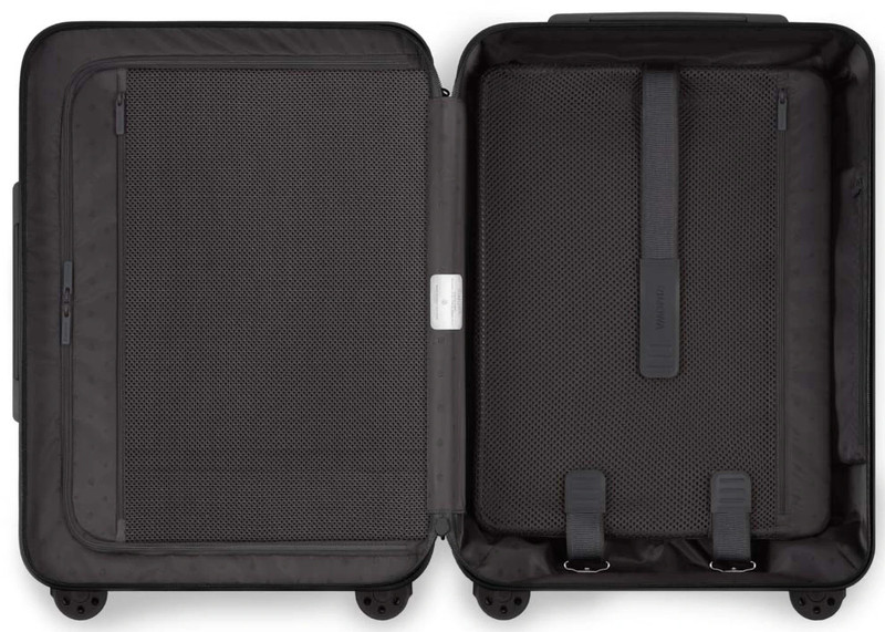 Rimowa Essential Cabin Gloss Black 3