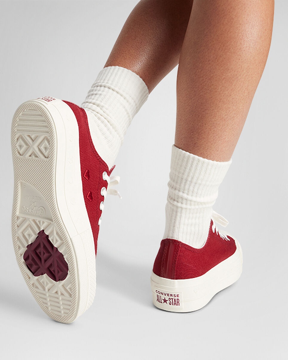 Chuck Taylor All Star Lift Platform Hearts - 12