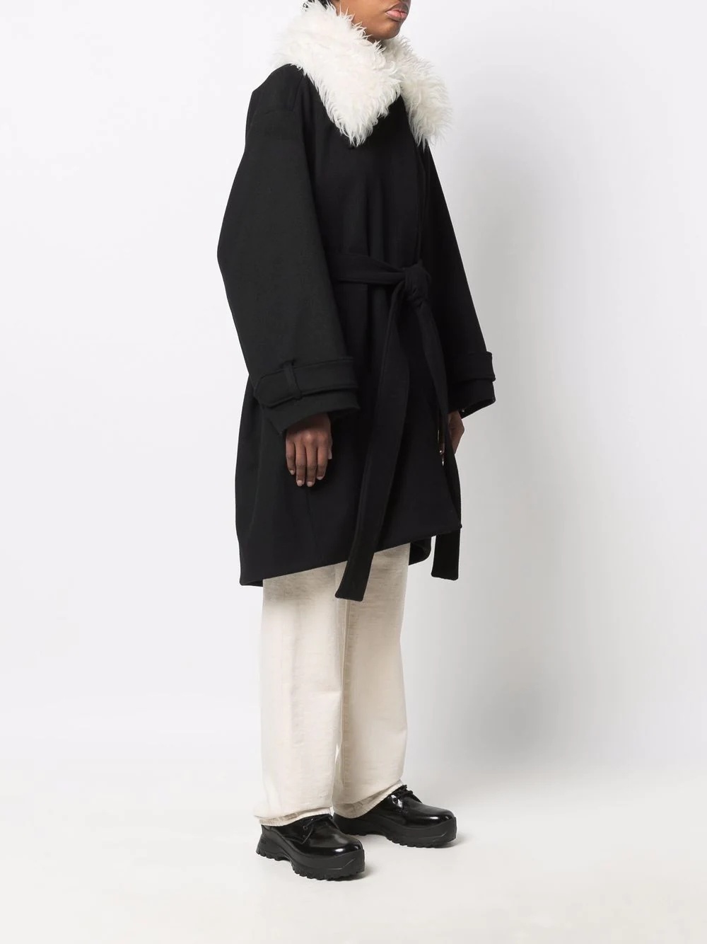 faux fur collar coat - 3