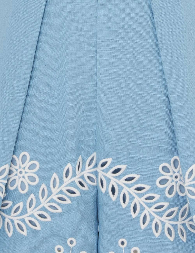 주니 EMBROIDERED SHORT 6