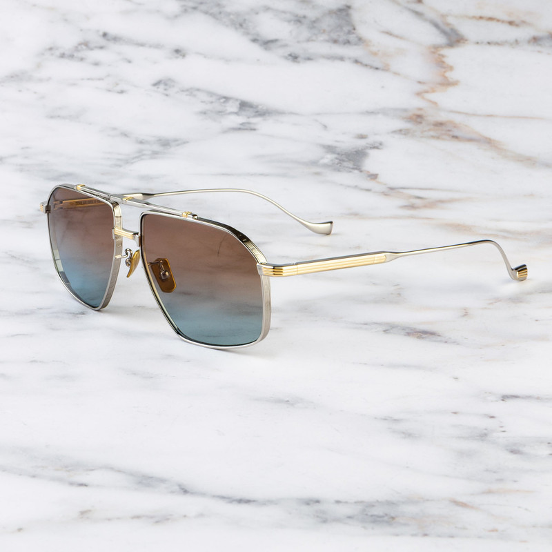 CUTLER AND GROSS KENSINGTON 1424 AVIATOR SUNGLASSES outlook