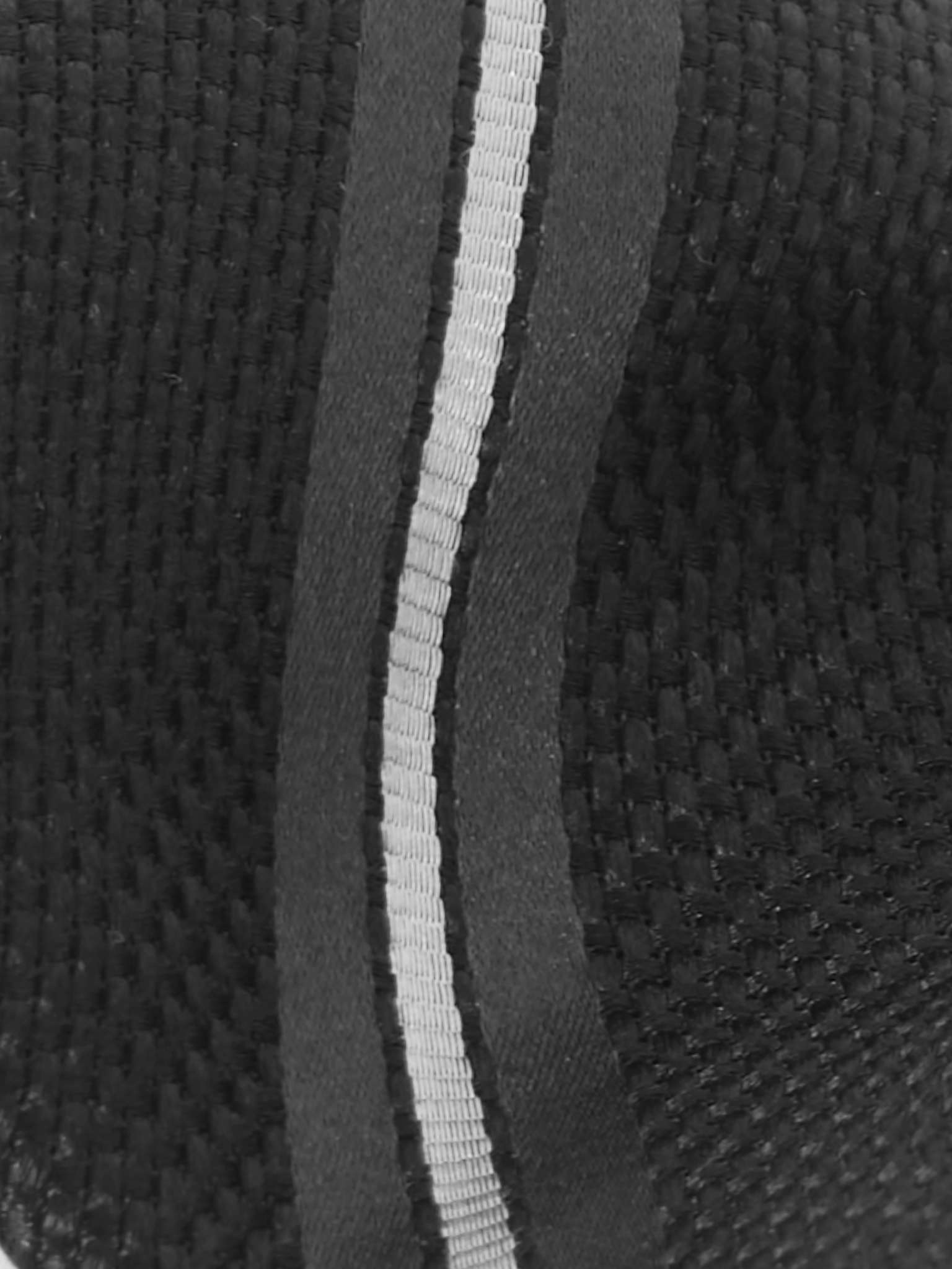 8cm Striped Knitted Silk Tie - 3