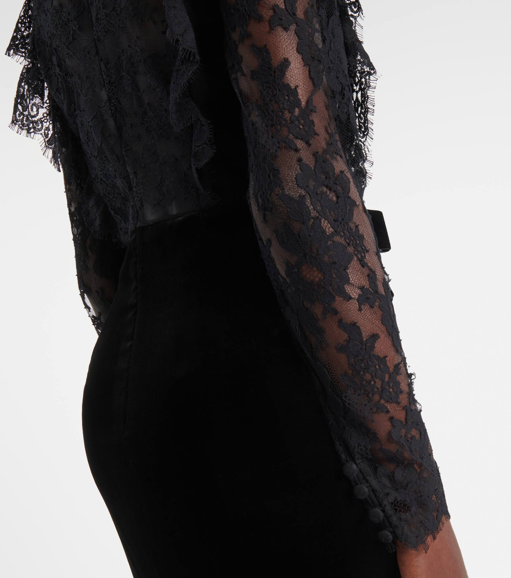 Lace and velvet gown - 6