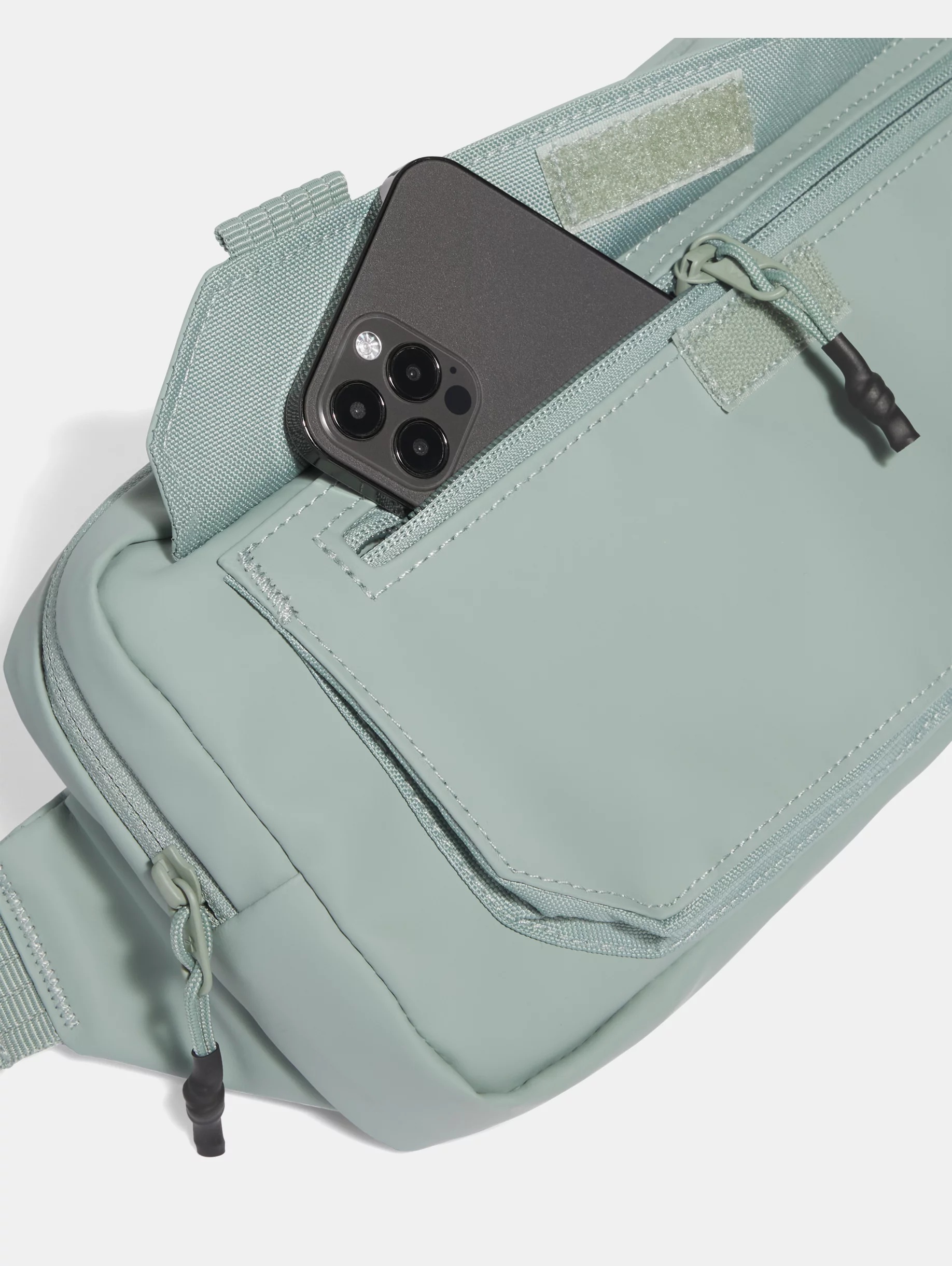 UA Triumph Crossbody - 3