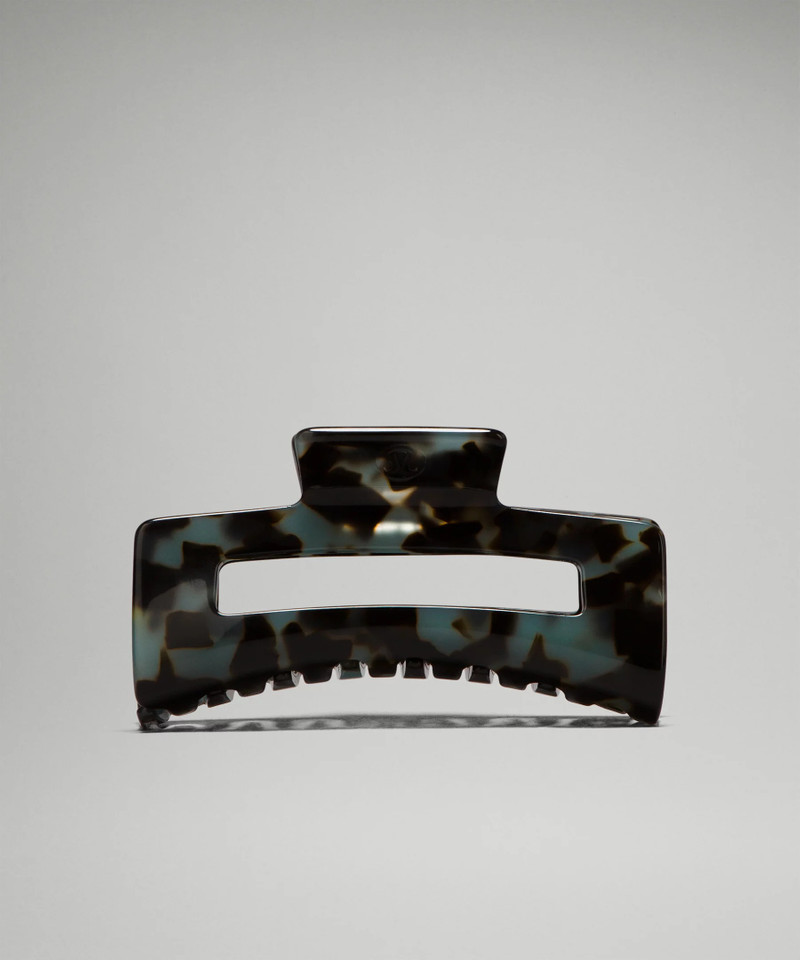 Extra Large Claw Hair Clip 1