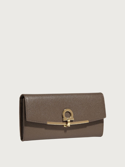 FERRAGAMO Gancini continental wallet outlook