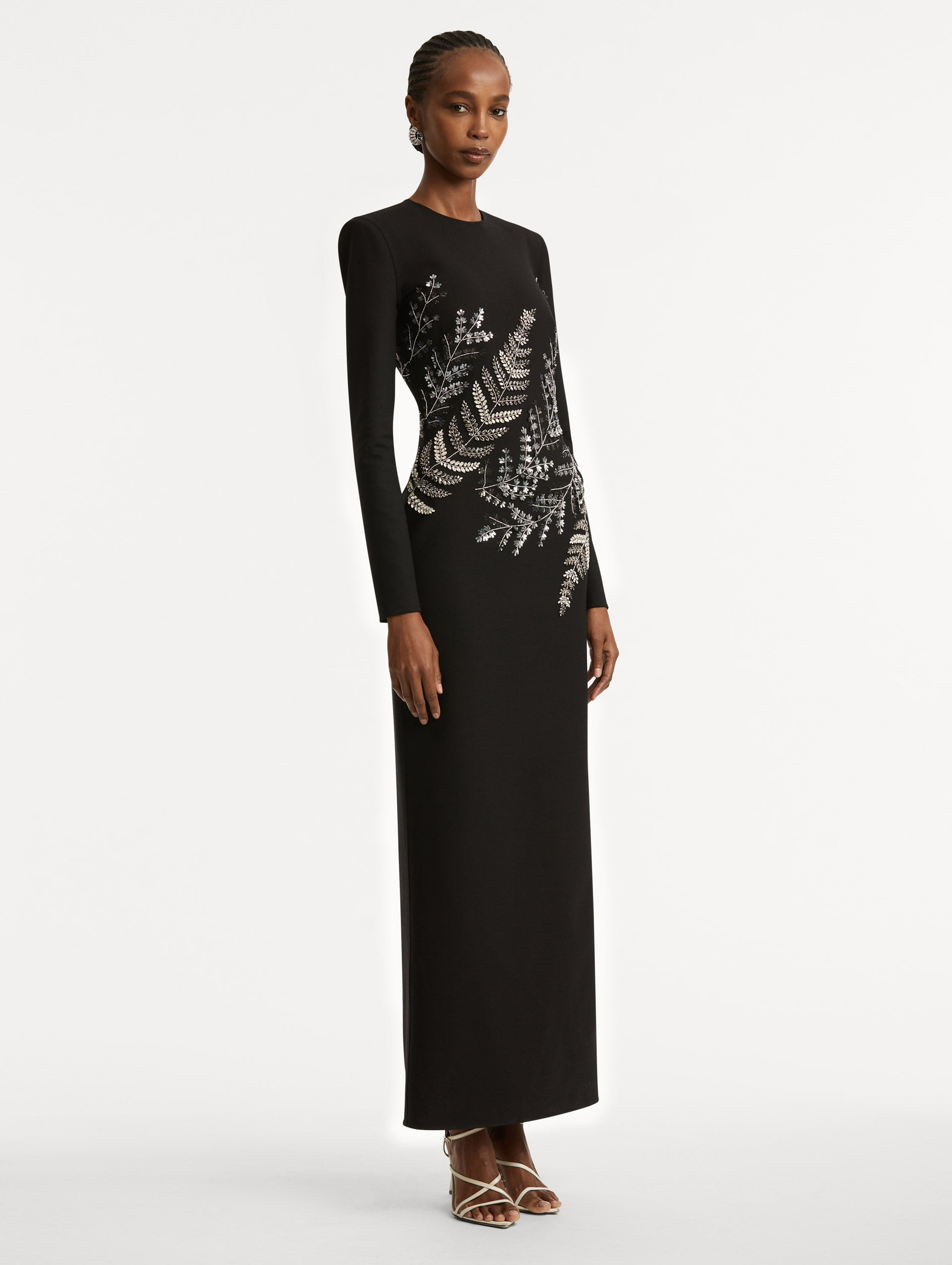 FERN EMBROIDERED LONG SLEEVE GOWN - 4