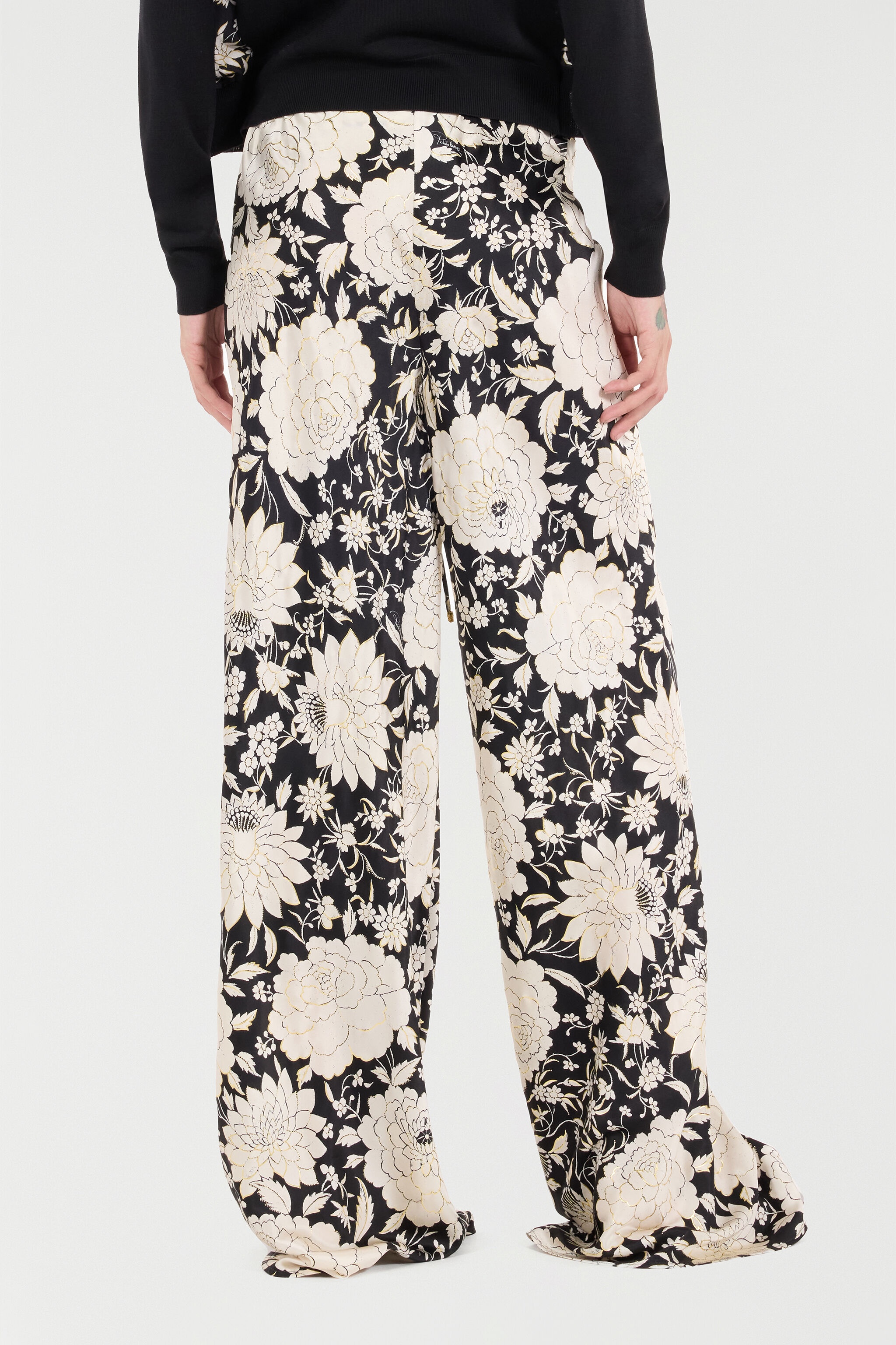 Pure Silk Pants with Floral Print - 4