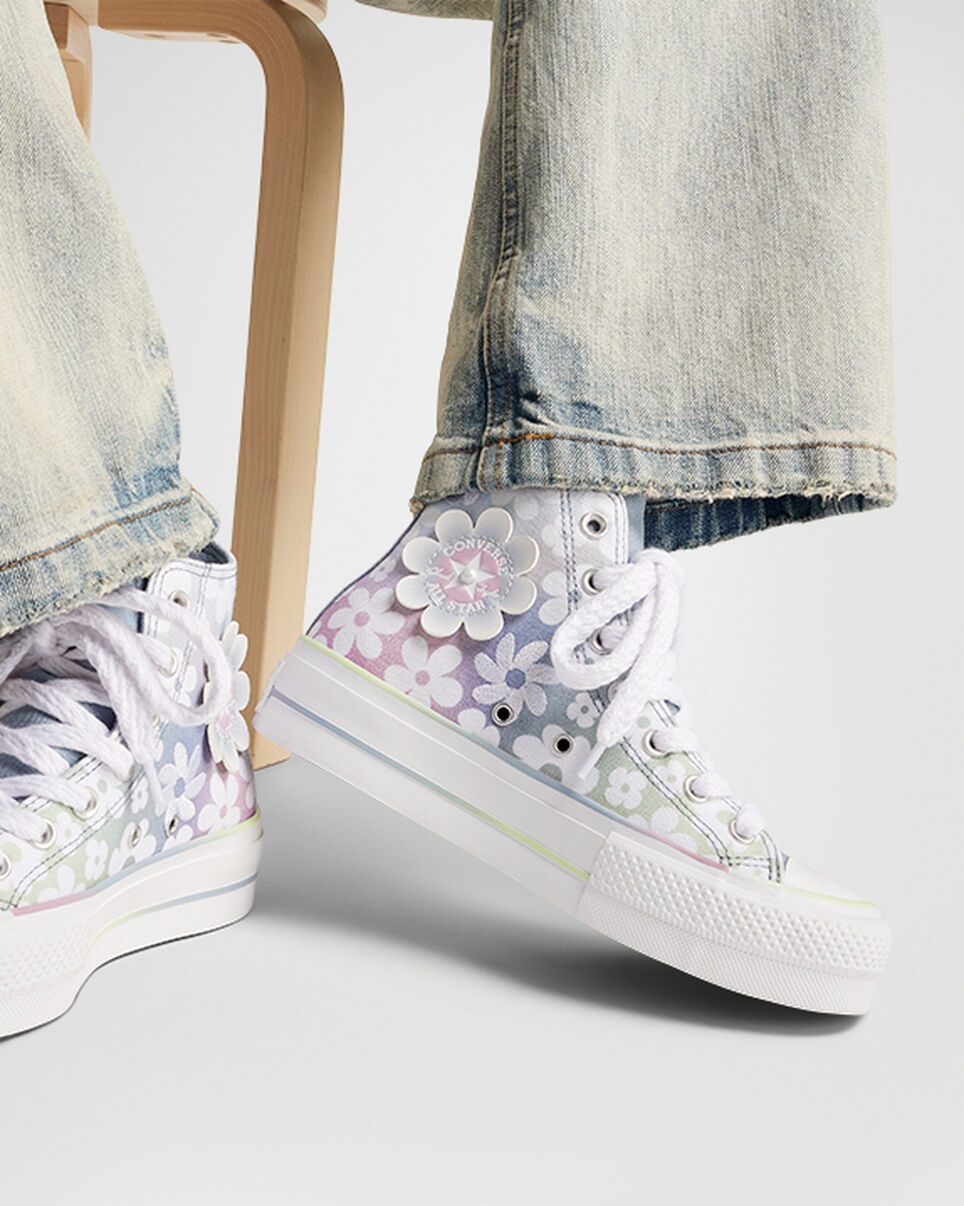 Chuck Taylor All Star Lift Platform Gradient Flowers - 11