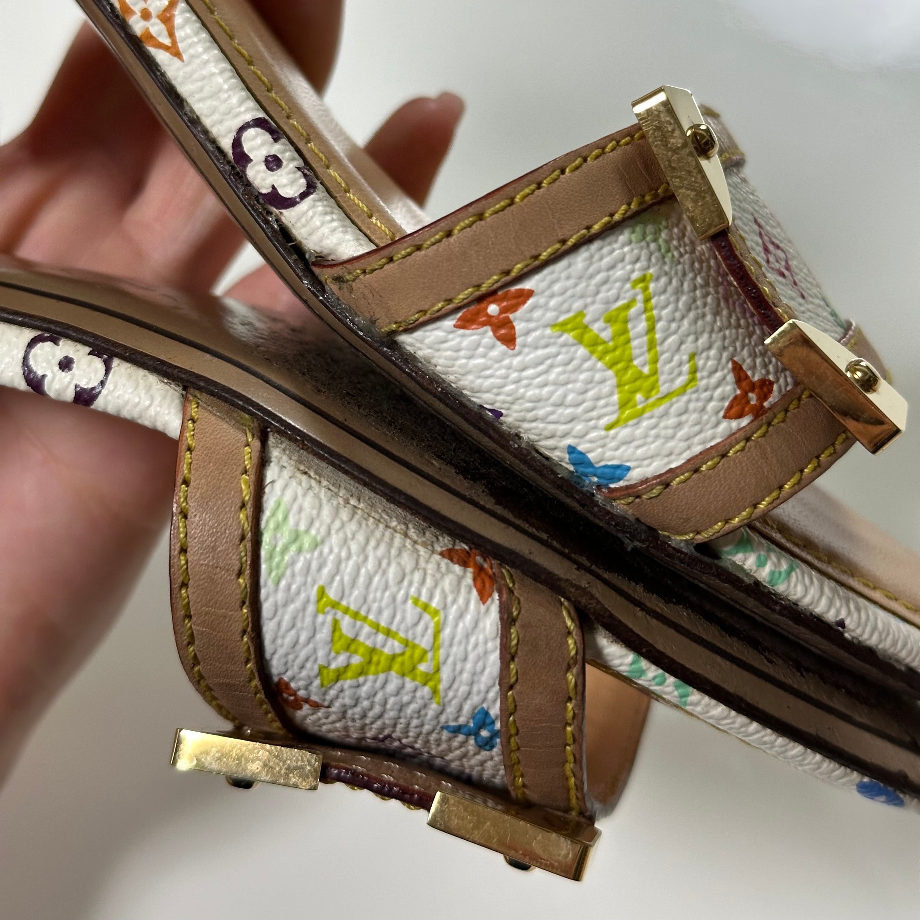 LOUIS VUITTON Monogram Leather Sandals - 8