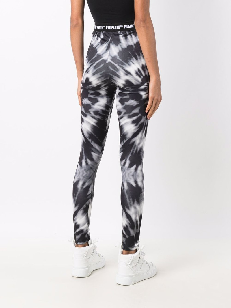 tie-dye print cycling shorts 4