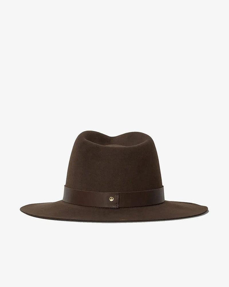 Janessa Leoné Ross Hat outlook