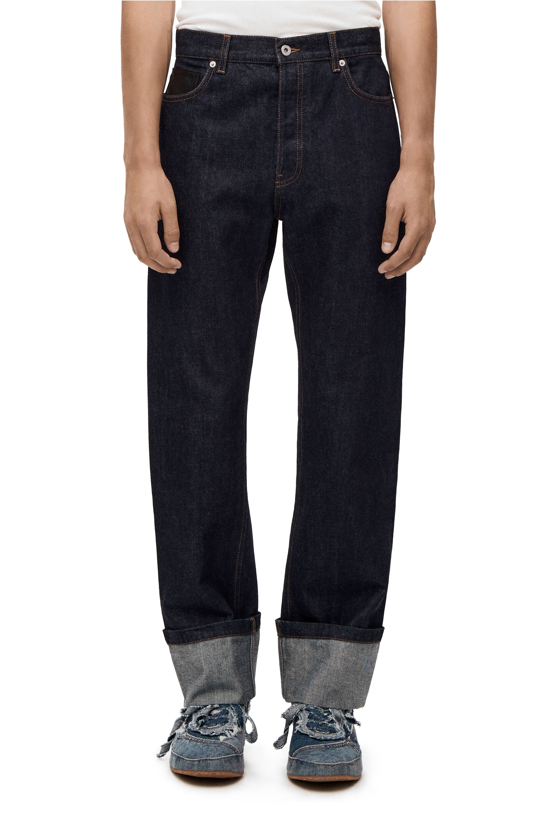 Fisherman turn-up jeans in denim - 3