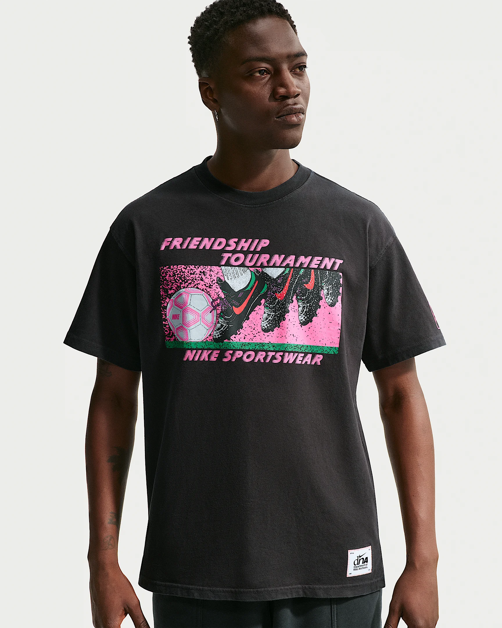 Nike Sportswear Men's T-Shirt - 1