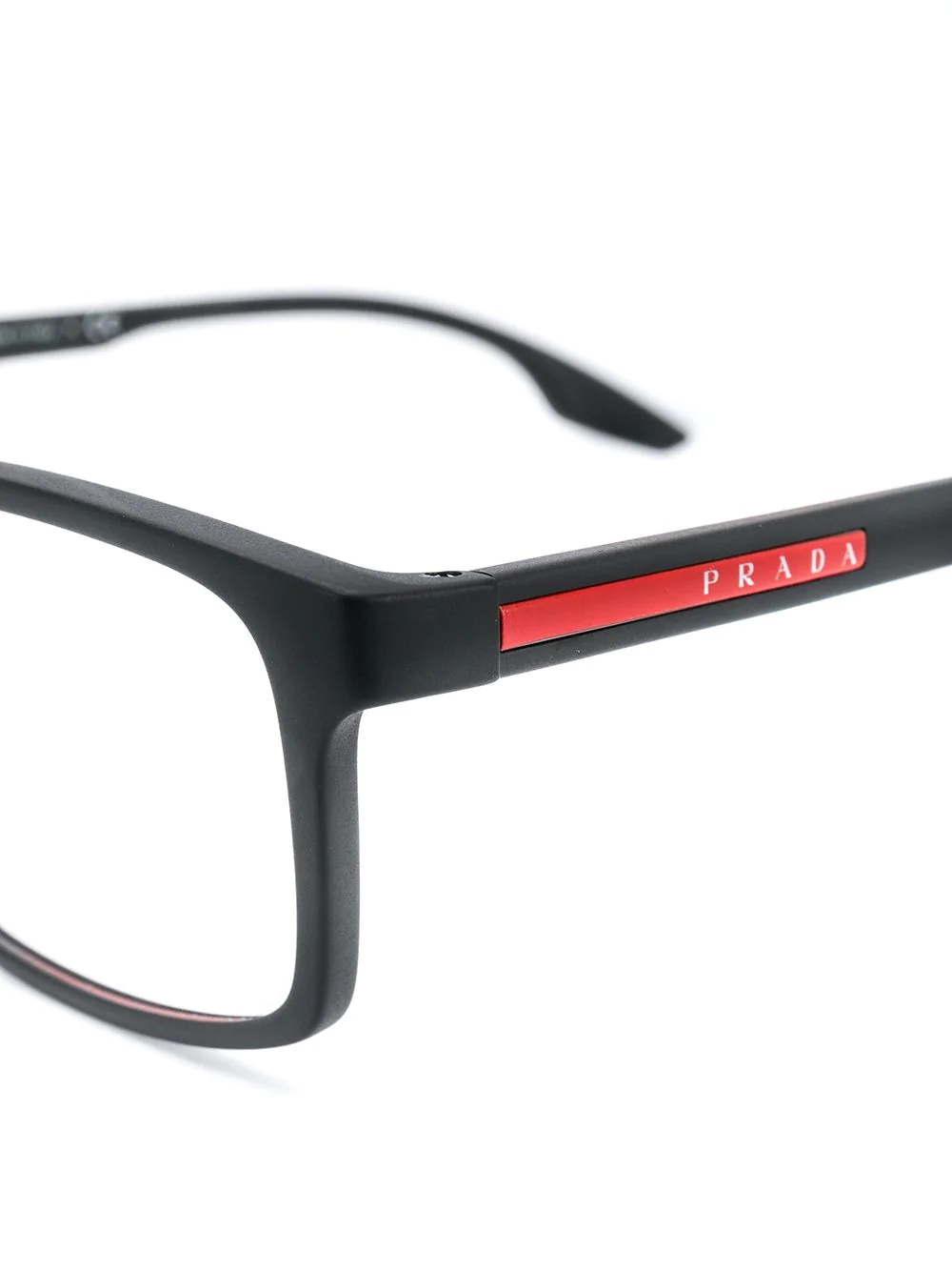 Lifestyle rectangle-frame glasses - 3