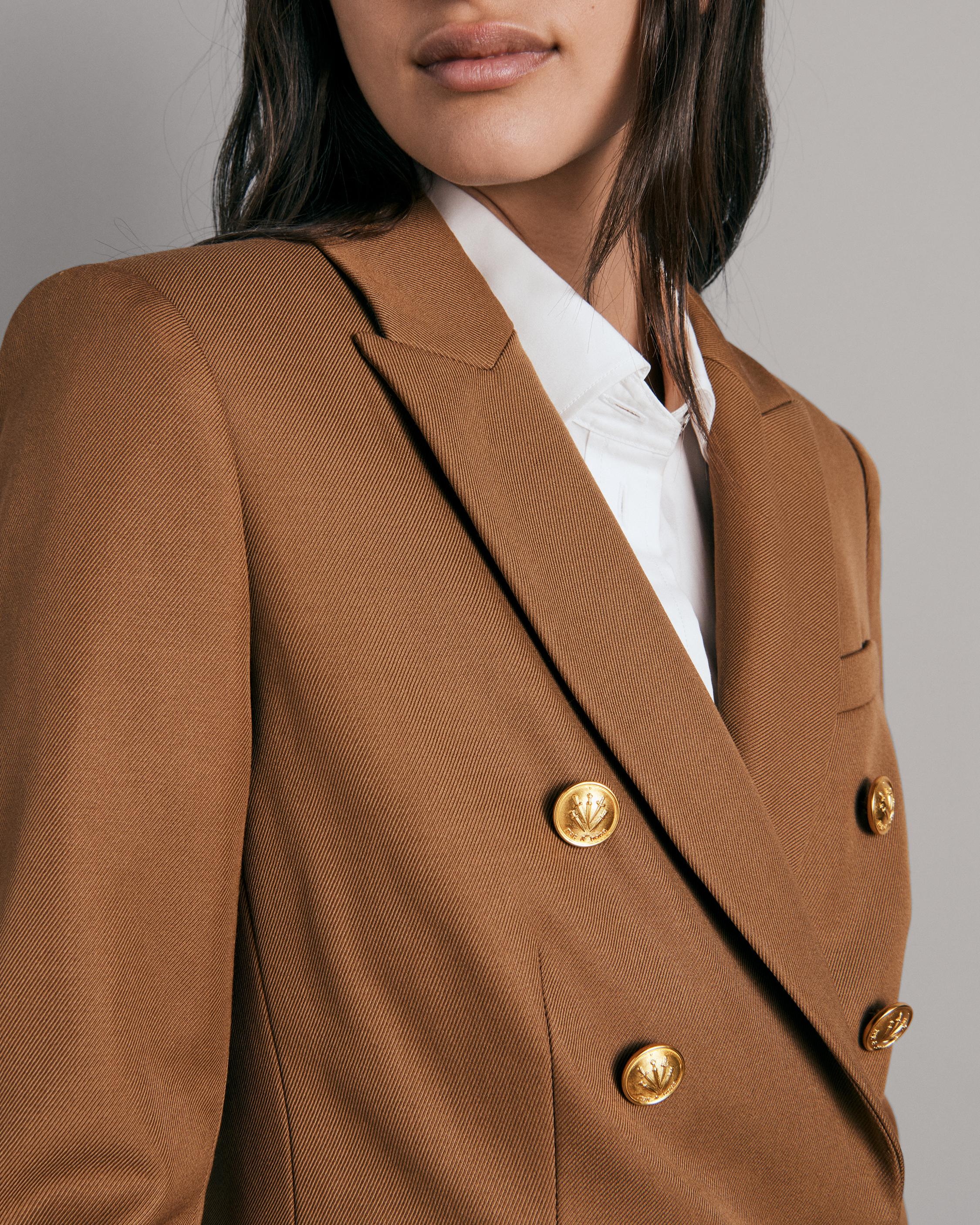 Preston Wool Blazer
Classic Fit Blazer - 6