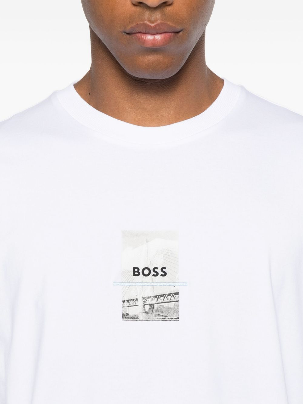 graphic-print T-shirt - 4