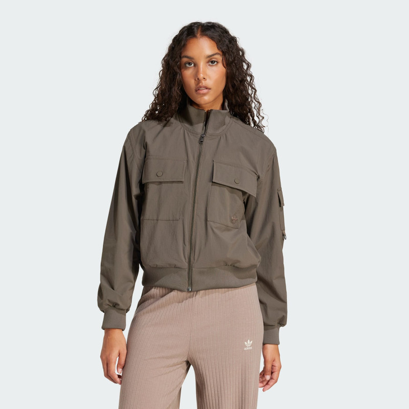 adidas Premium Essentials Jacket Woven outlook