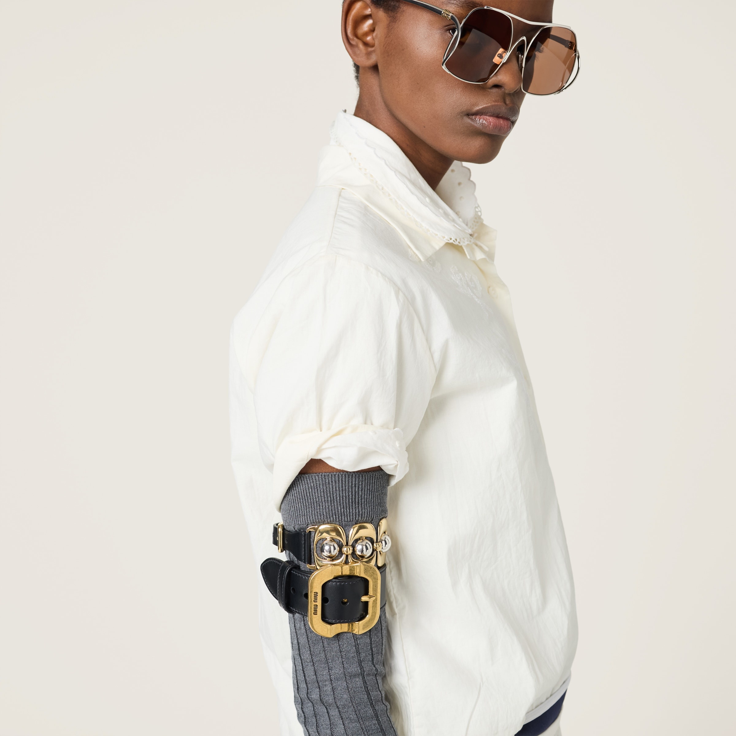 Embroidered batiste shirt - 6